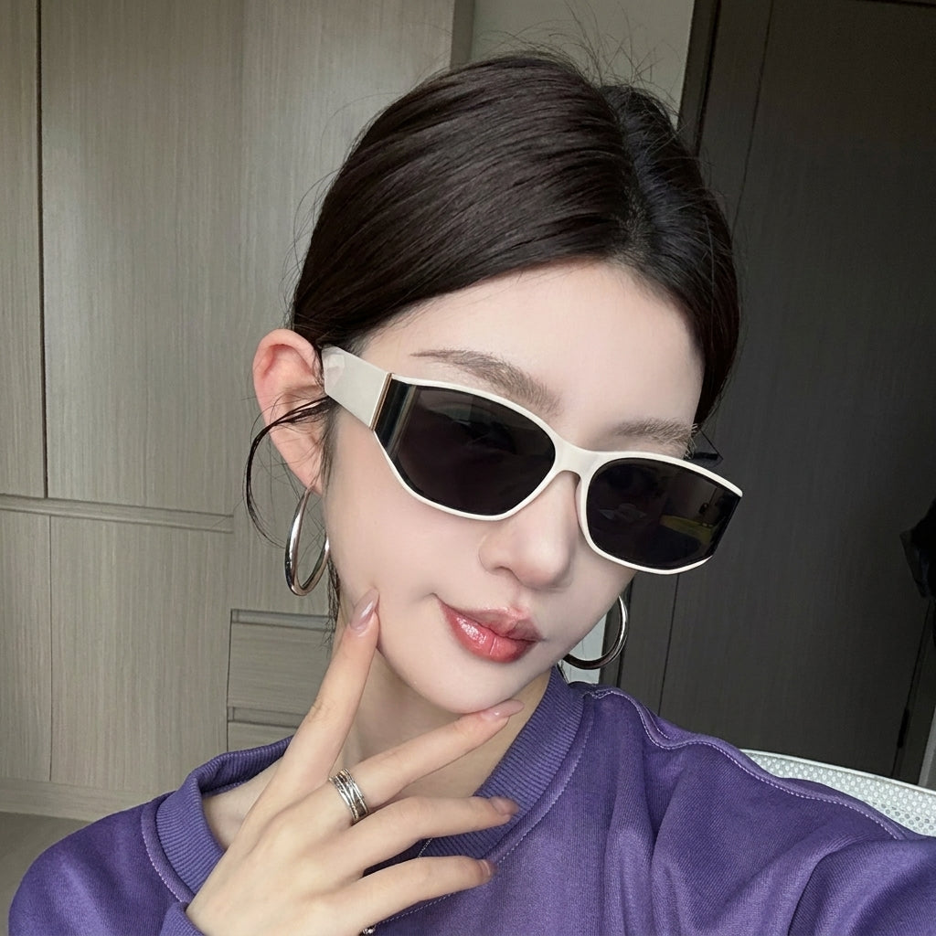 Trendy Cat-Eye Sunglasses