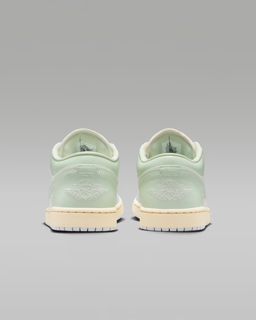 Air Jordan 1 Low  Sail/Aura/Muslin/Jade Aura