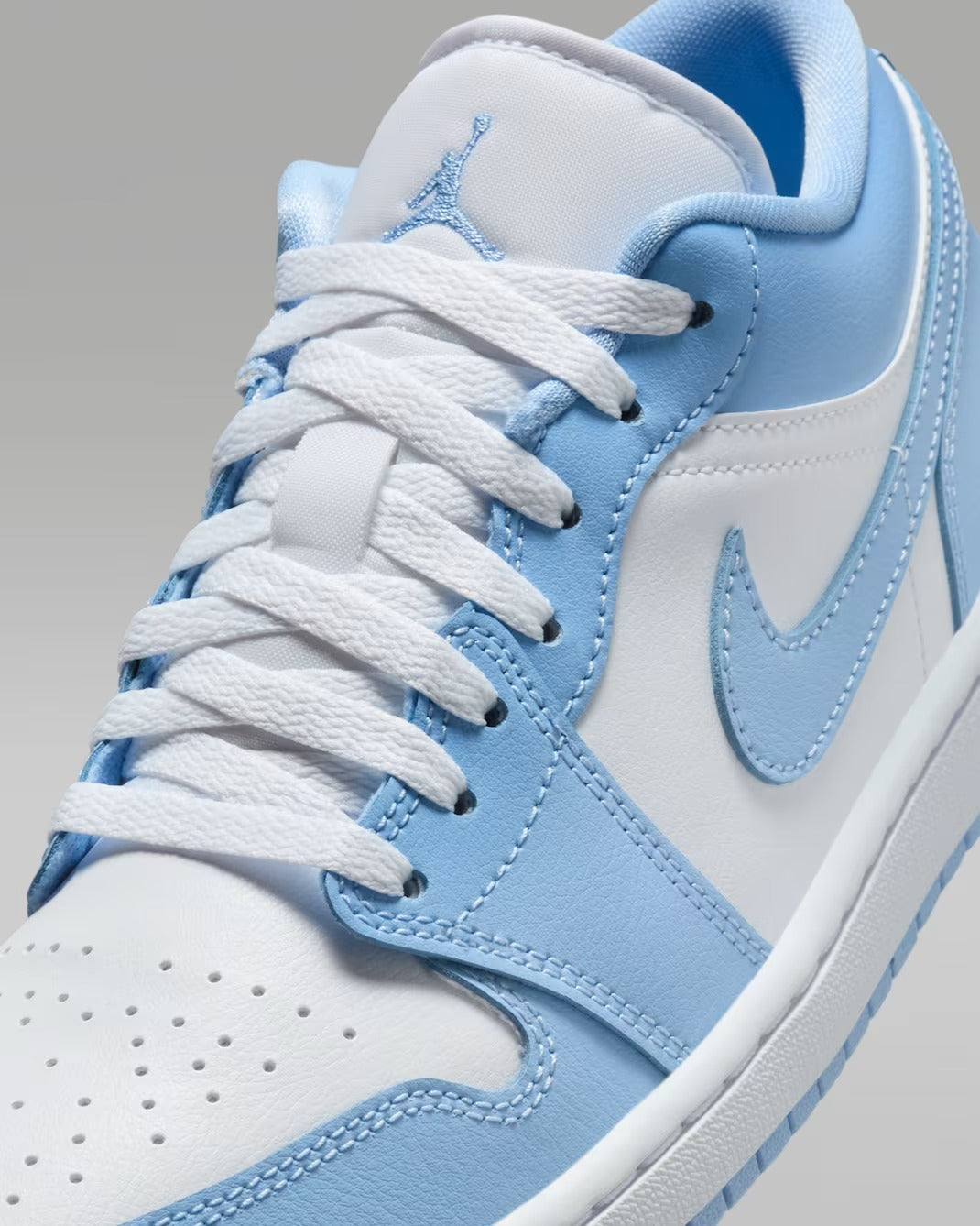 Air Jordan 1 Low White/Ice Blue
