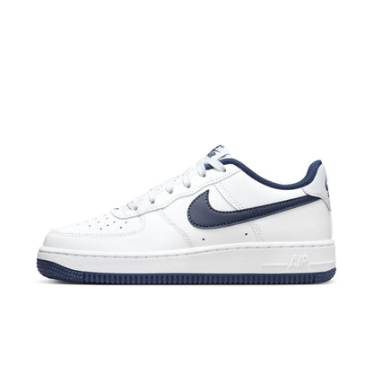 AIR FORCE 1 (GS) SHOES - WHITE/MNNAVY