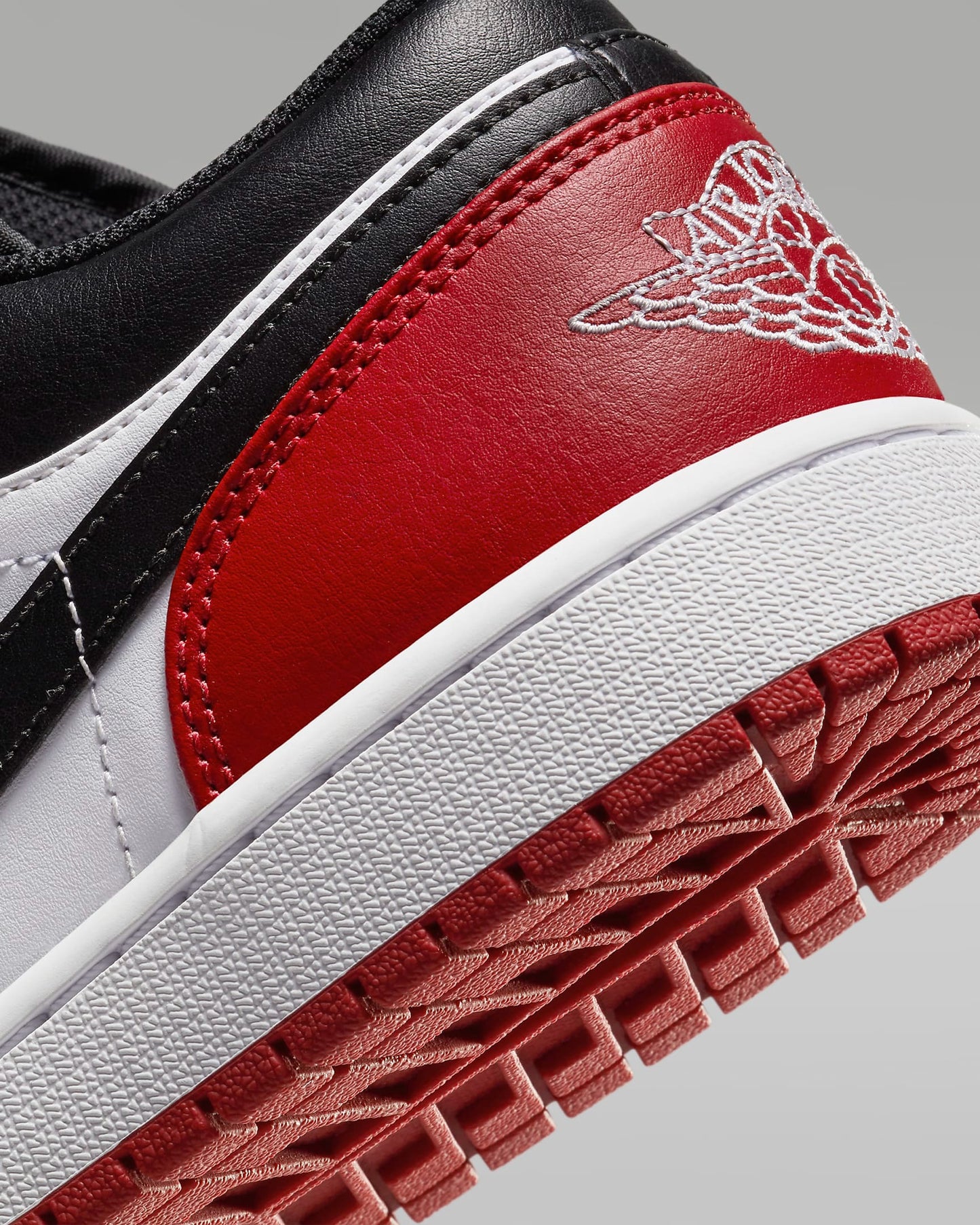 Nike Air Jordan 1 Low Varsity Red